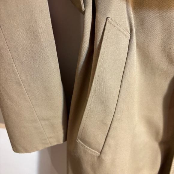 AQUASCUTUM LONDON Sz 36R Aqua 5 Classic Tan Trench Coat with Buckle Belt Lined - Picture 5 of 14